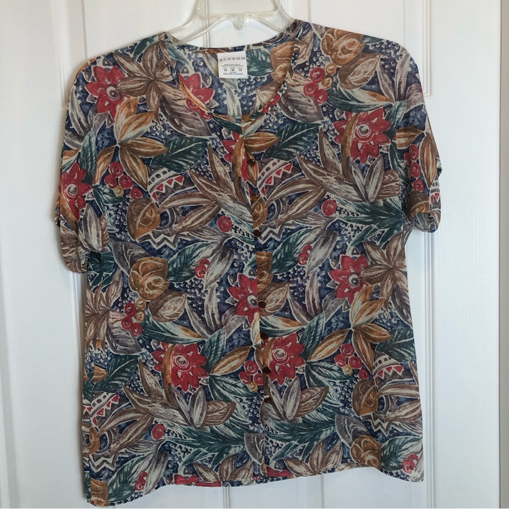 ALEXON Vintage Short Sleeve Button Down Blouse. Size 12